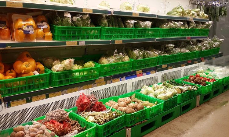 thùng nhựa rỗng