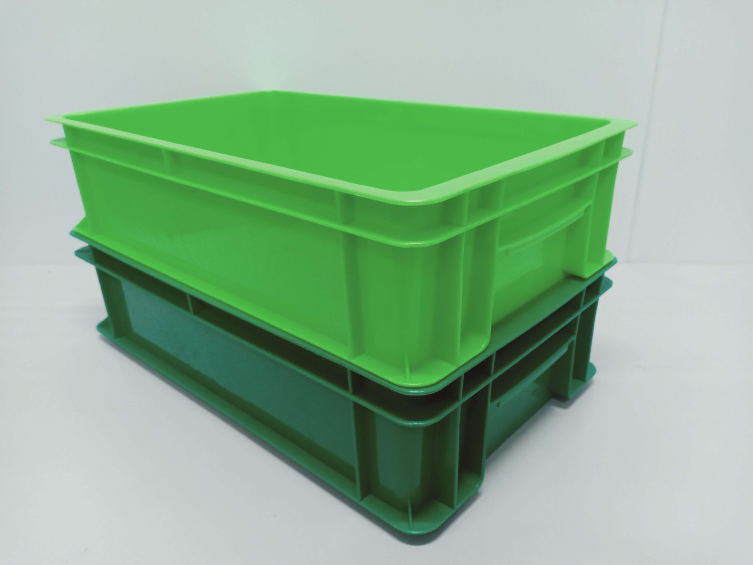 Thùng nhựa B2 công nghiệp, chất liệu nhựa PP bền chắc, phù hợp kho xưởng