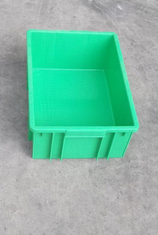 Thùng nhựa B3 Hòa An – thùng công nghiệp bằng nhựa HDPE nguyên sinh, bền chắc, chịu lực cao.